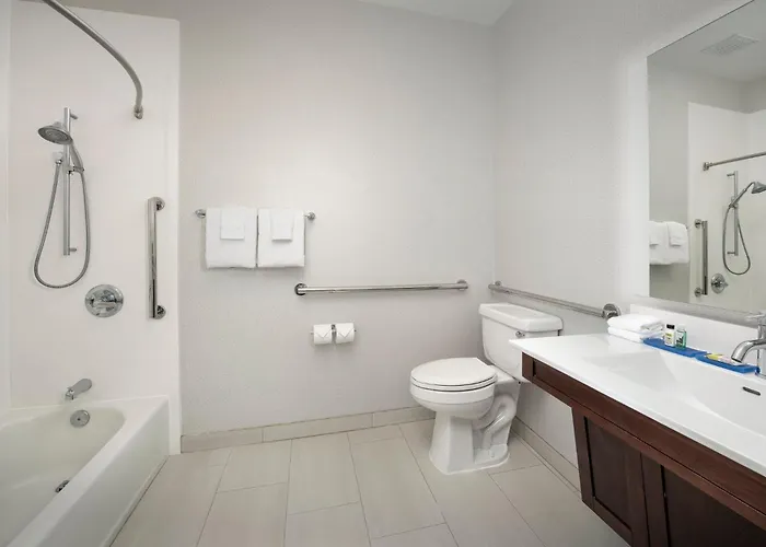 Holiday Inn Express Puyallup By Ihg